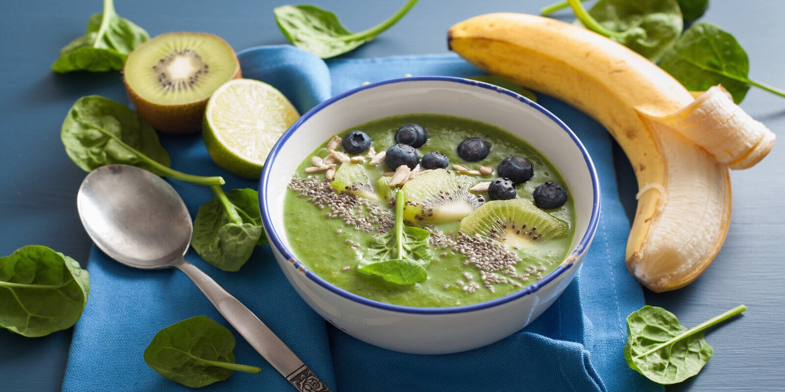 Healthy Bowl mit Kiwi und Bananen - VitalBodyPLUS.de