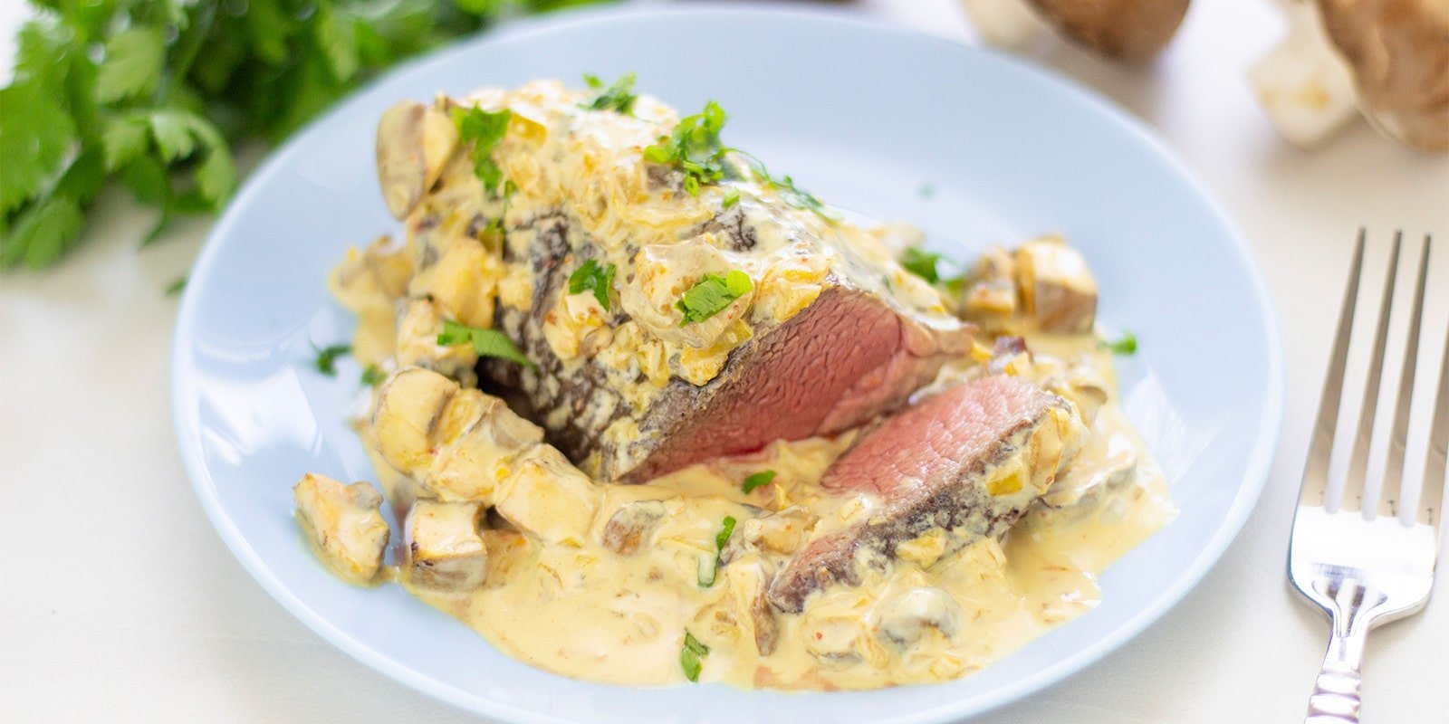 Roastbeef mit herzhafter Pilzsoße - VitalBodyPLUS.de