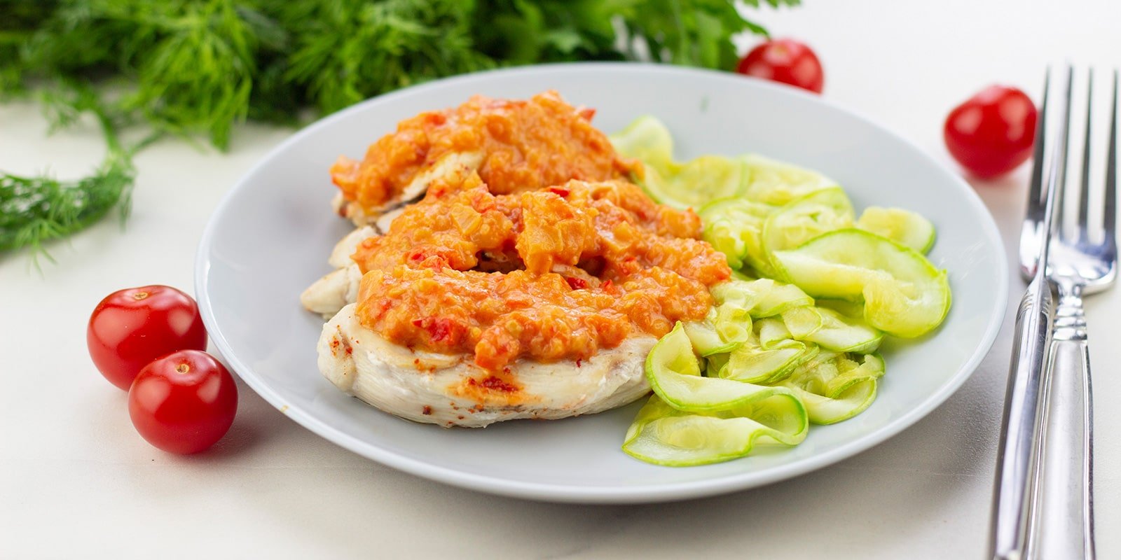 Saftiges Brathähnchen in Paprikasoße - VitalBodyPLUS.de