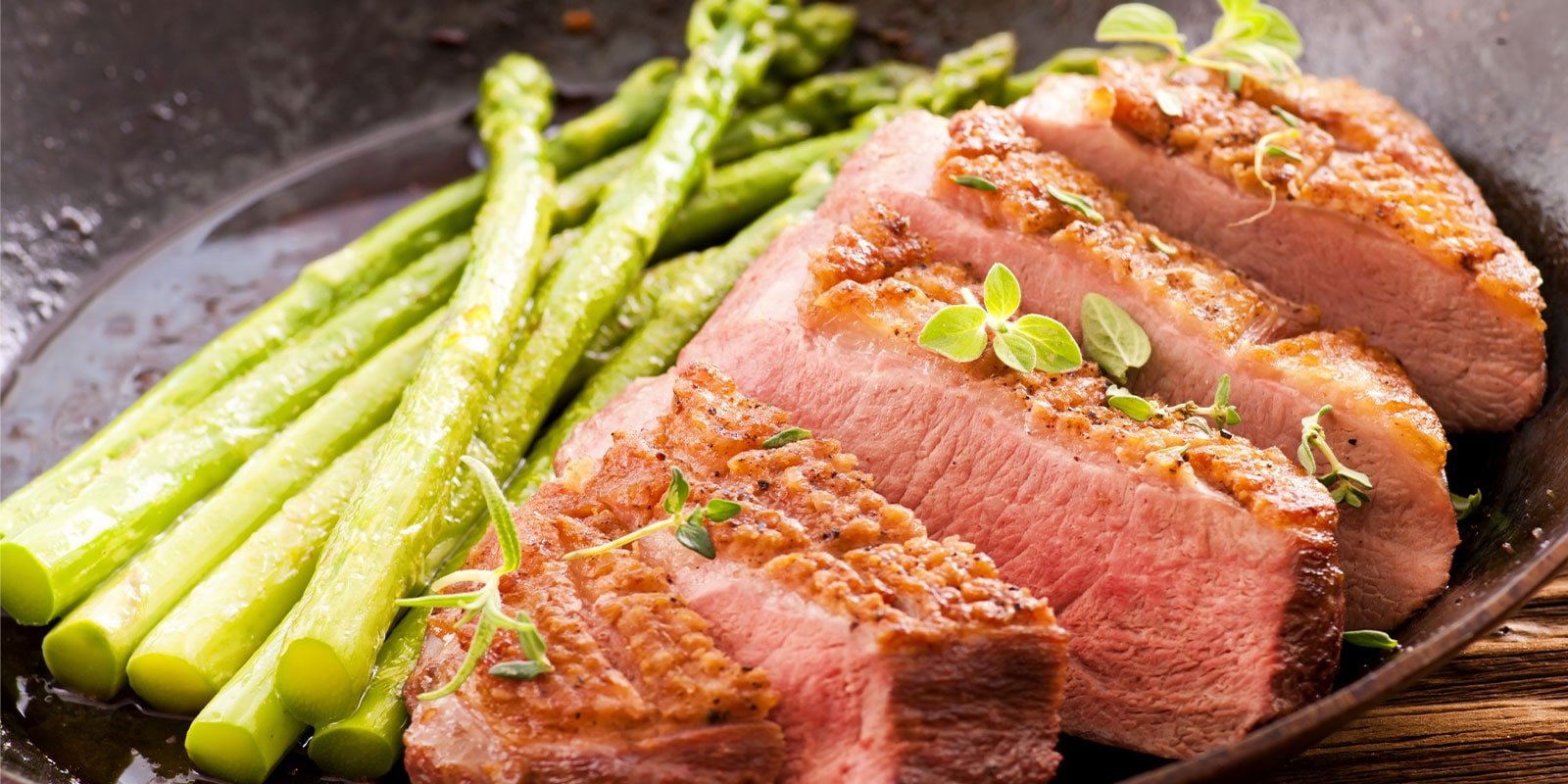 Entenbrust mit Spargel - VitalBodyPLUS.de