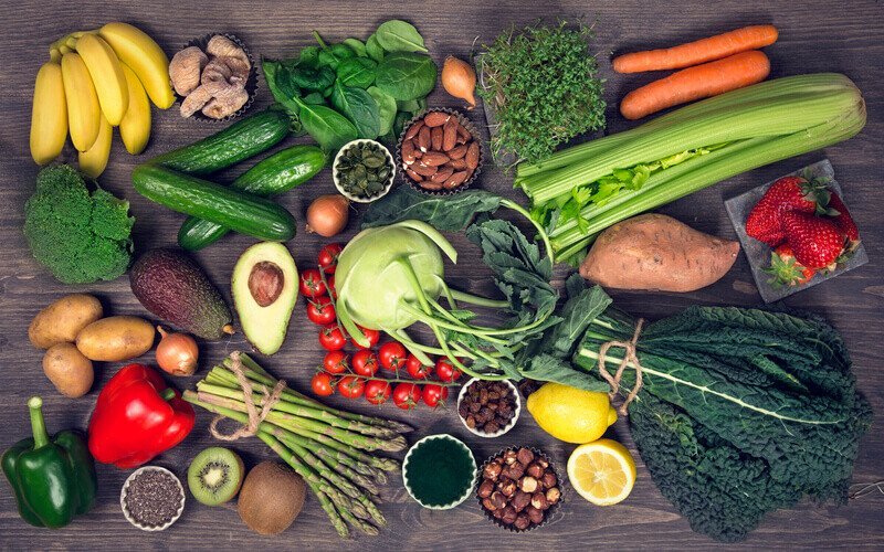 Basische Lebensmittel und hilfreiche Tipps gegen Übersäuerung - VitalBodyPLUS.de