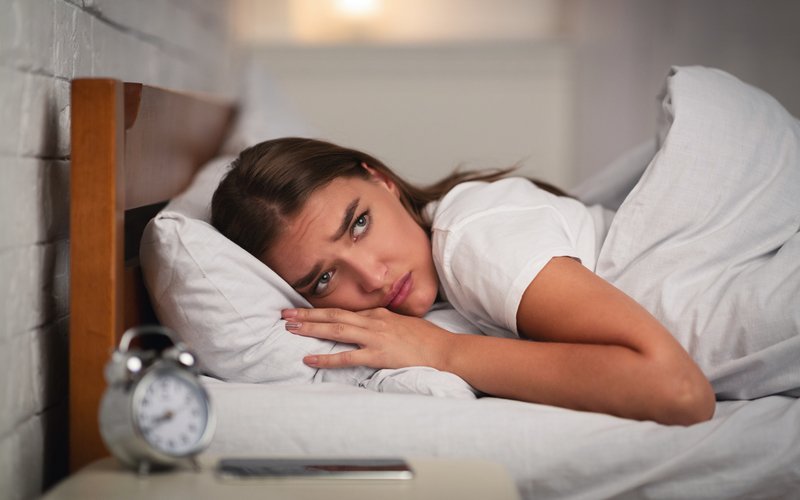 Unruhig durch die Nacht: 10 Tipps gegen Schlafprobleme - VitalBodyPLUS.de