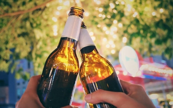 Alkohol und Verdauung: Was im Magen und Darm passiert