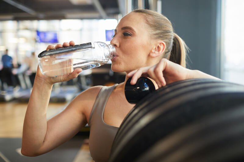 Regt Wasser den Stoffwechsel an? - VitalBodyPLUS.de