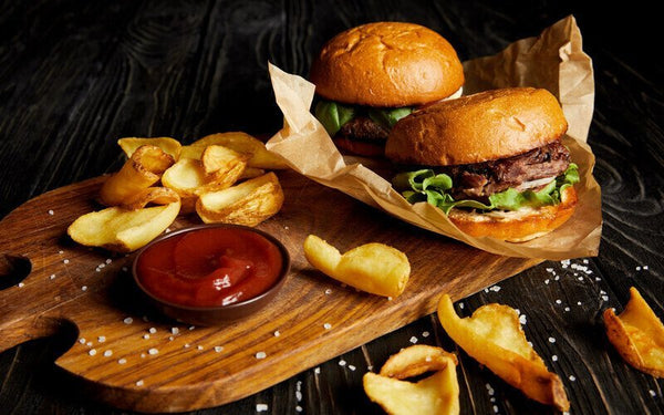 Fast Food: was wirklich drinsteckt und wie du auswählst